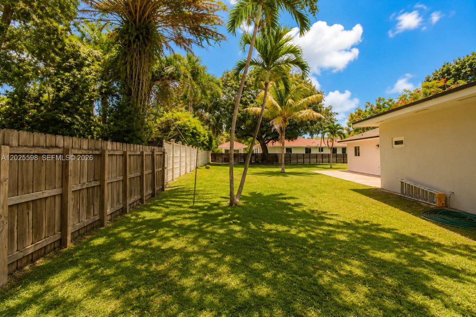 9421 SW 150th St, Miami FL 33176