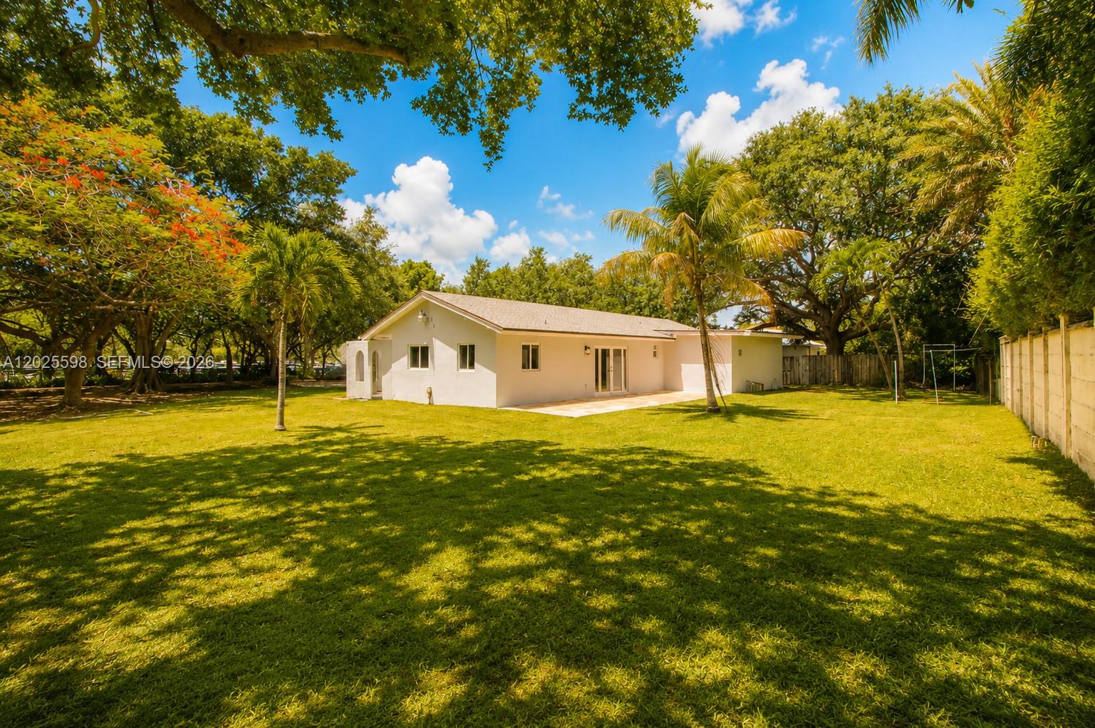 9421 SW 150th St, Miami FL 33176