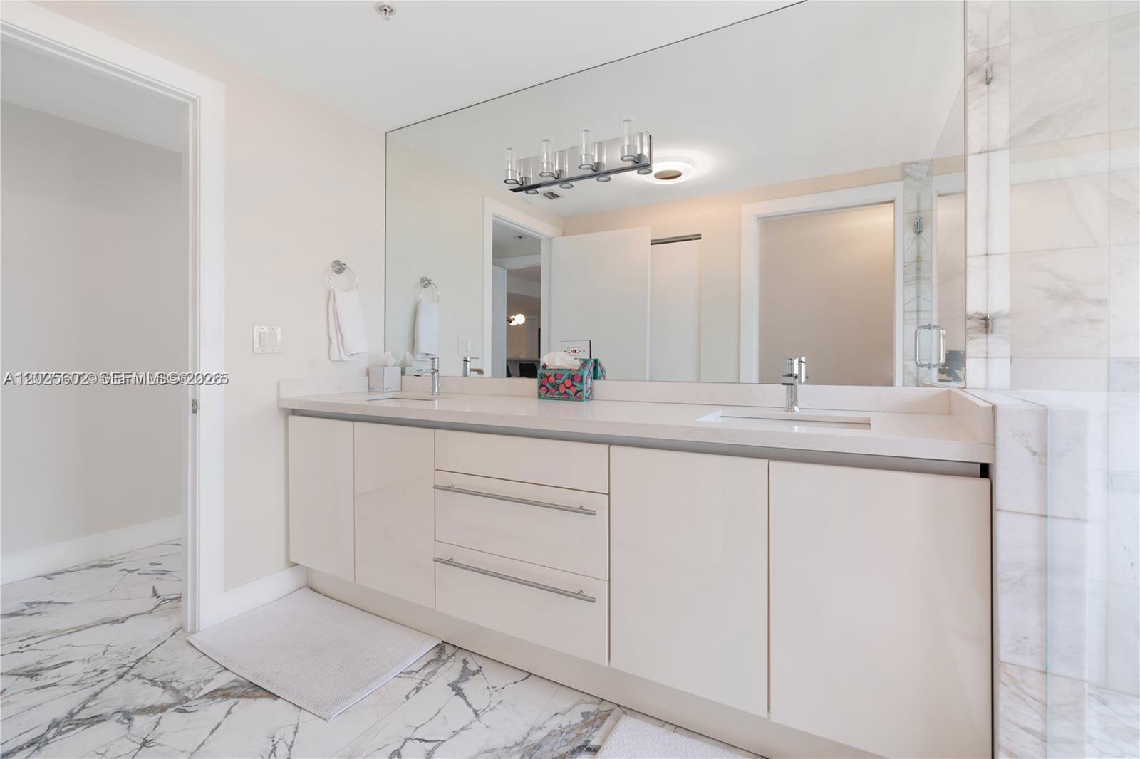3400 SW 27th Ave #605, Miami FL 33133