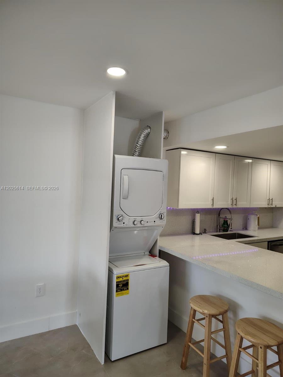 3702 NE 171st St #17, North Miami Beach FL 33160