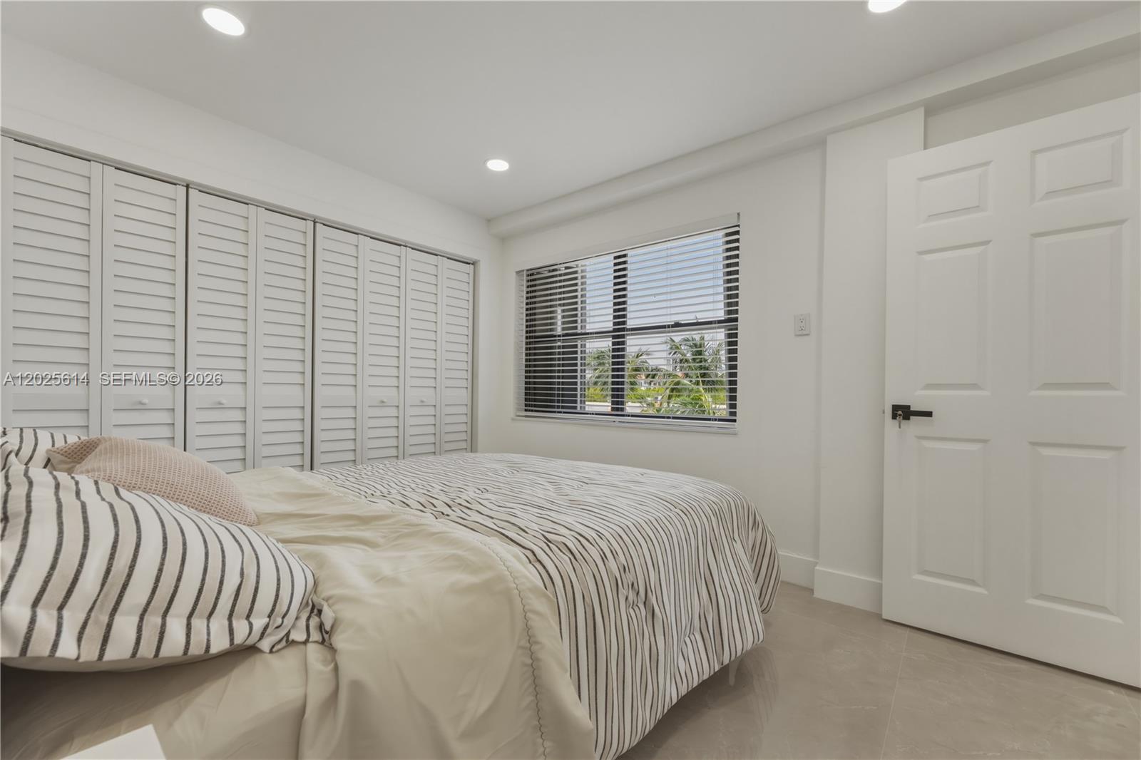 3702 NE 171st St #17, North Miami Beach FL 33160