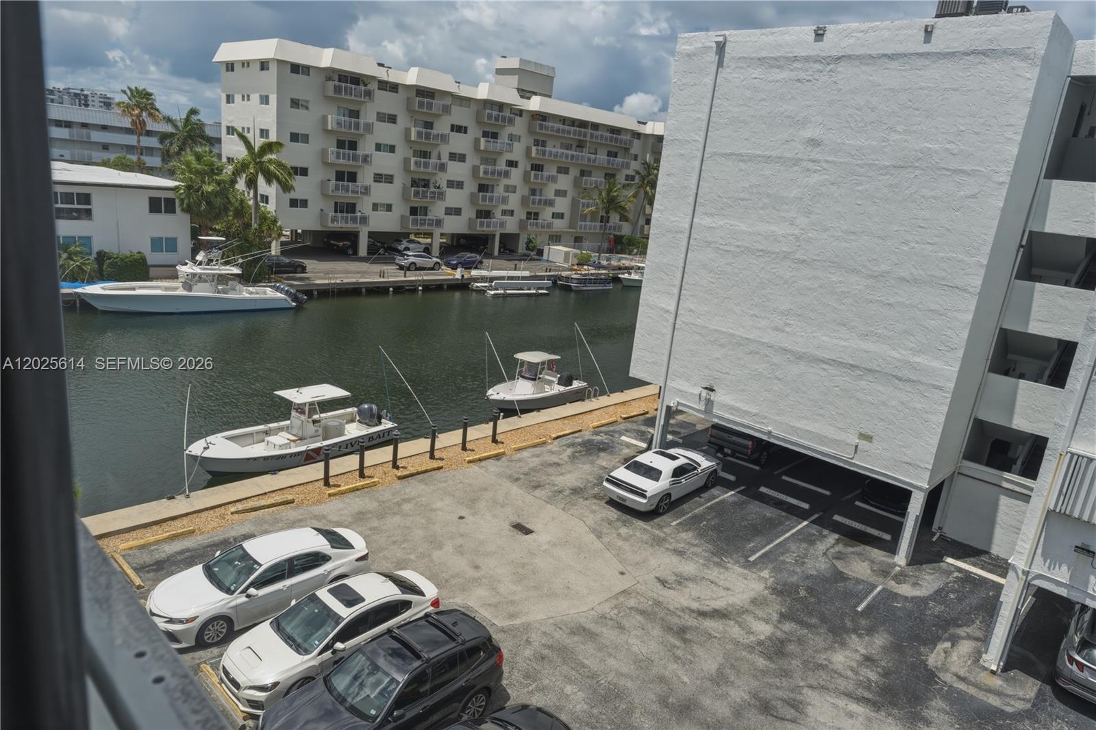 3702 NE 171st St #17, North Miami Beach FL 33160