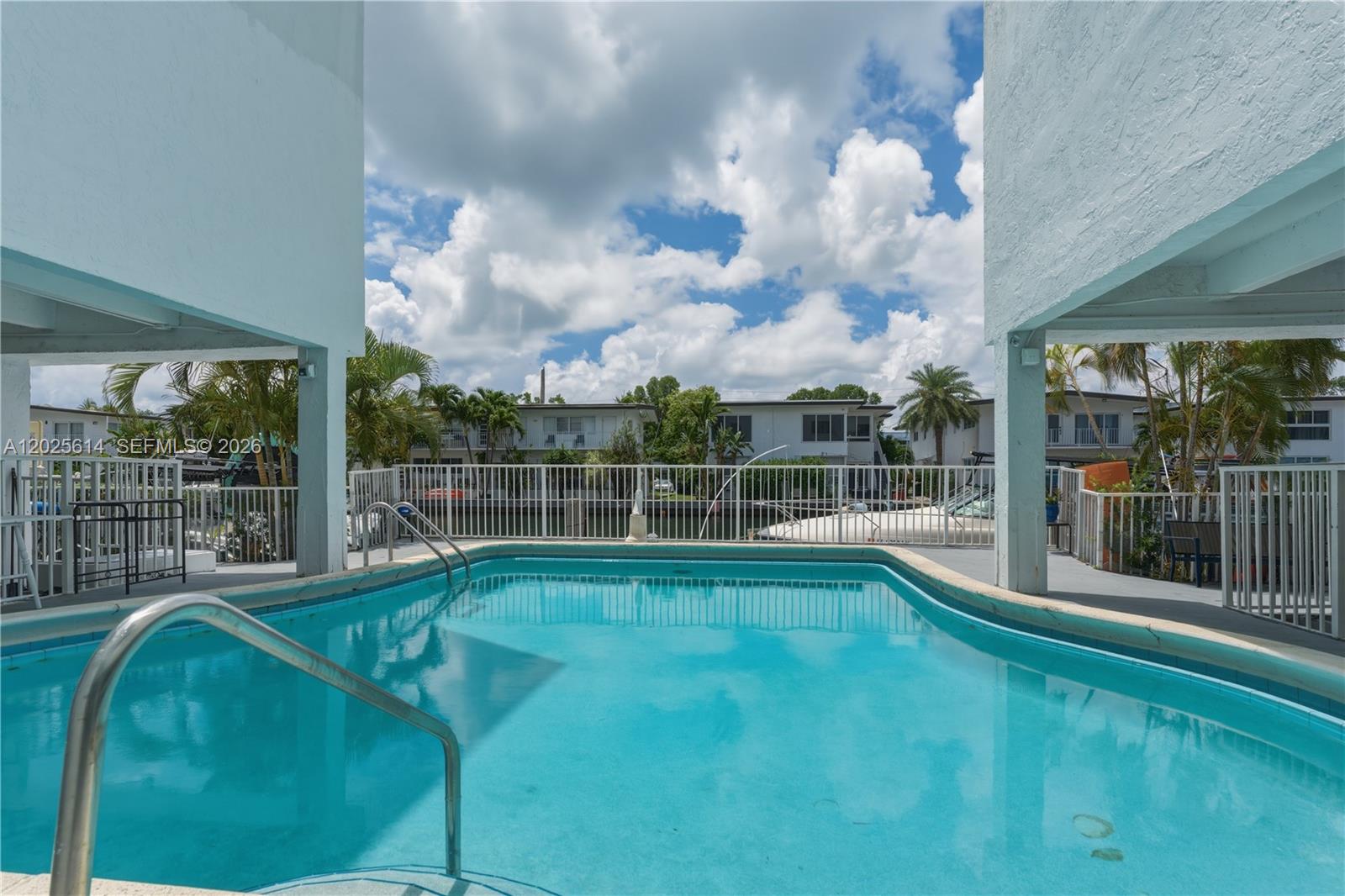 3702 NE 171st St #17, North Miami Beach FL 33160