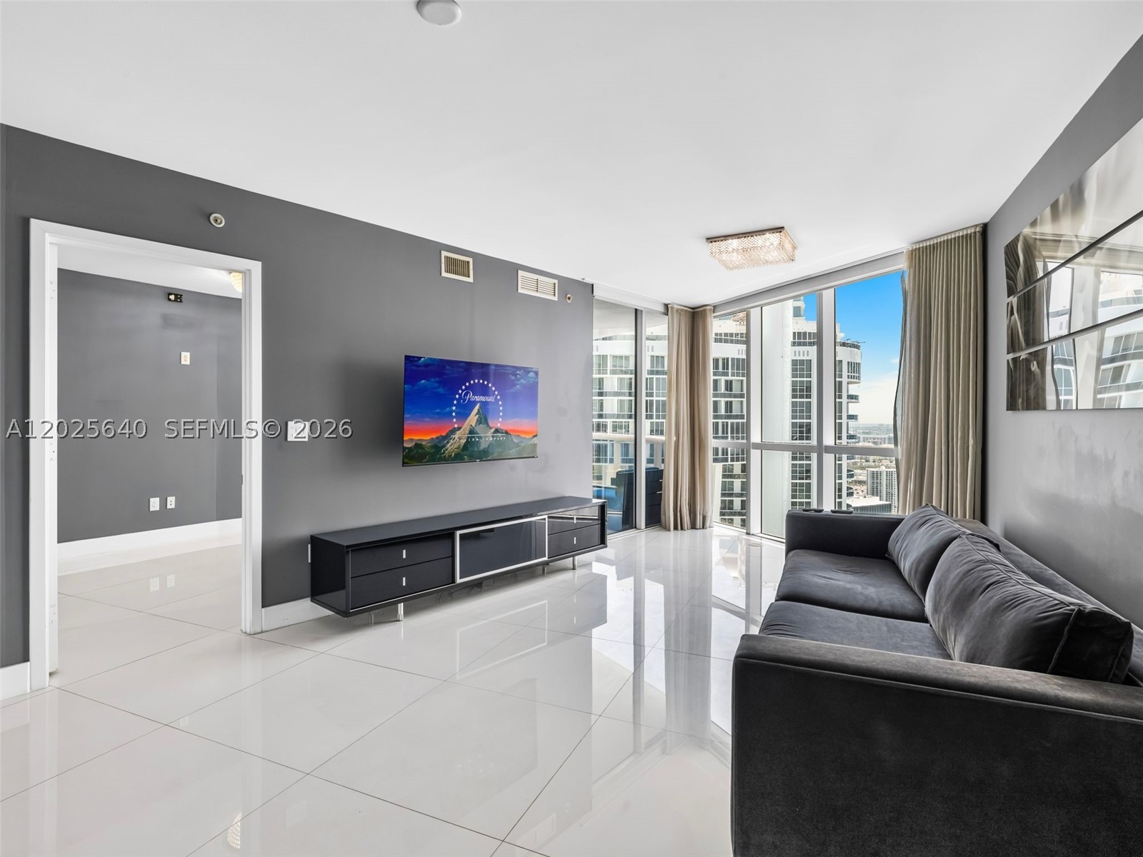 18201 Collins Ave #5303, Sunny Isles Beach FL 33160