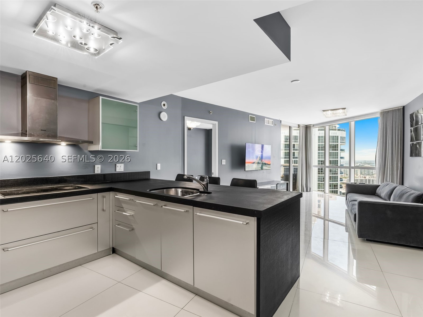 18201 Collins Ave #5303, Sunny Isles Beach FL 33160