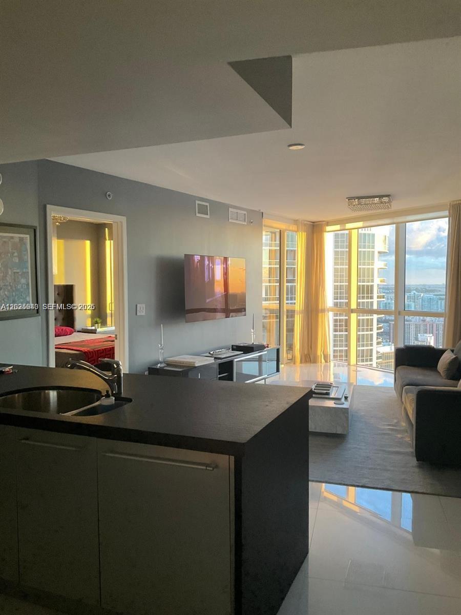 18201 Collins Ave #5303, Sunny Isles Beach FL 33160
