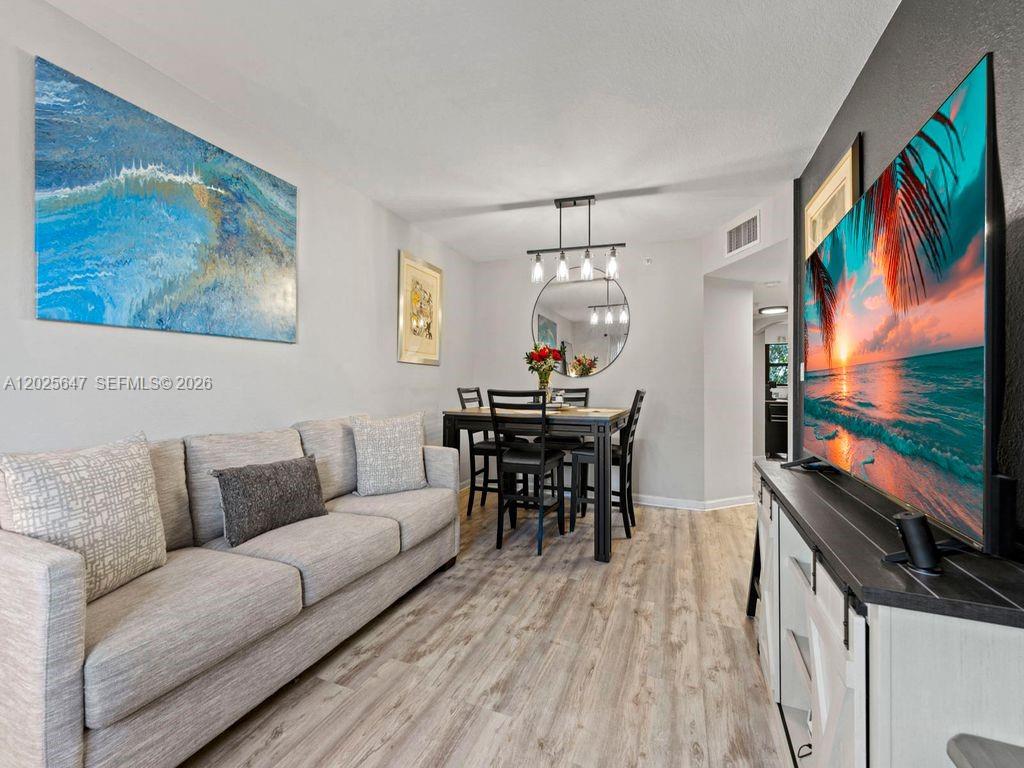 22441 SW 88th Pl #202-5, Cutler Bay FL 33190