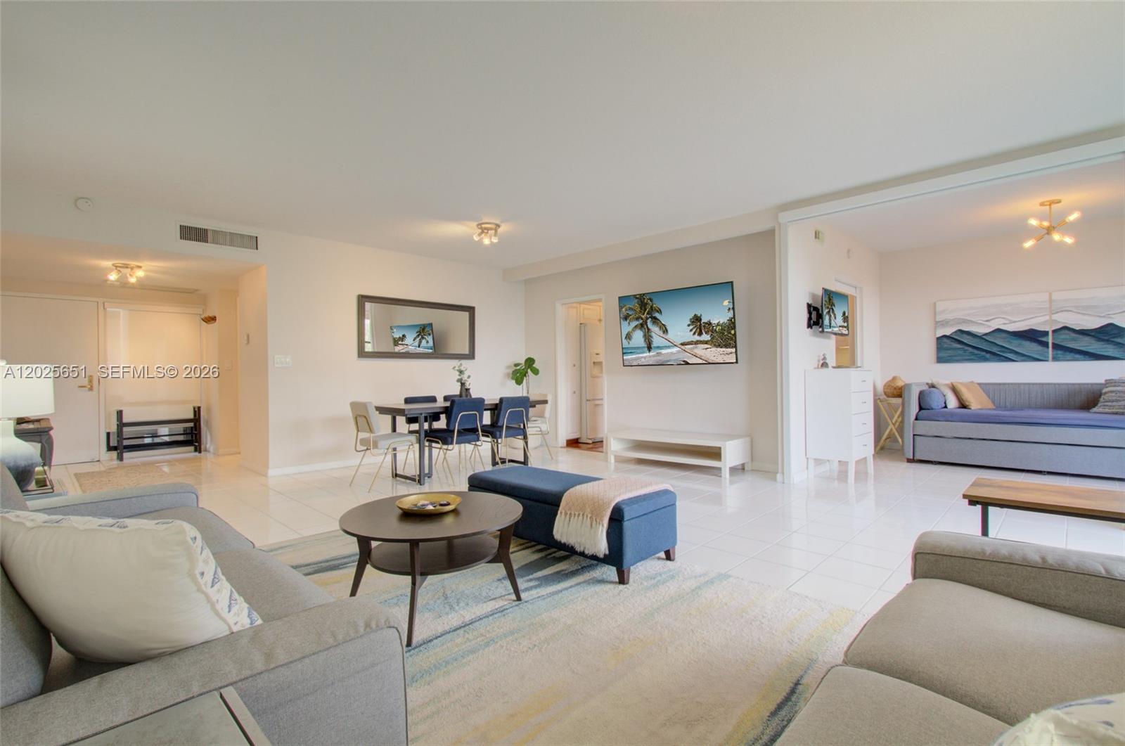 181 Crandon Blvd #405, Key Biscayne FL 33149