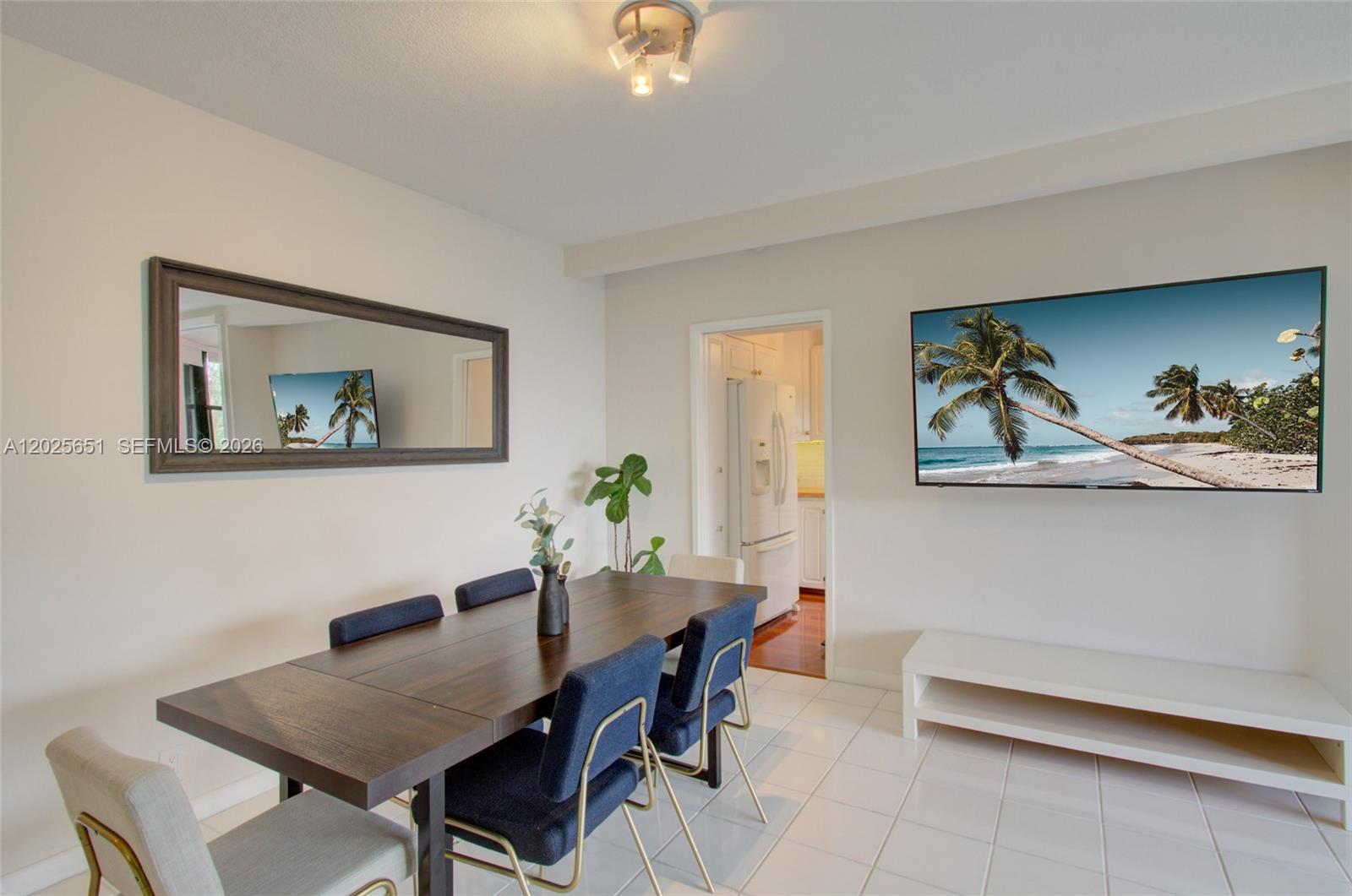 181 Crandon Blvd #405, Key Biscayne FL 33149