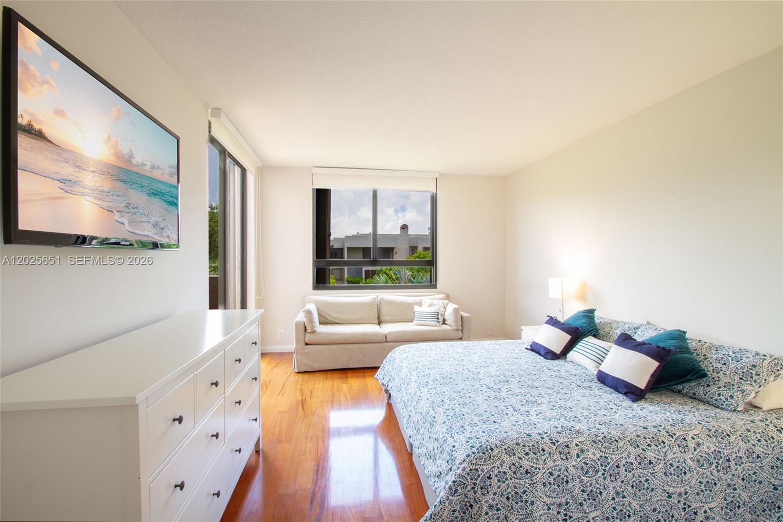 181 Crandon Blvd #405, Key Biscayne FL 33149