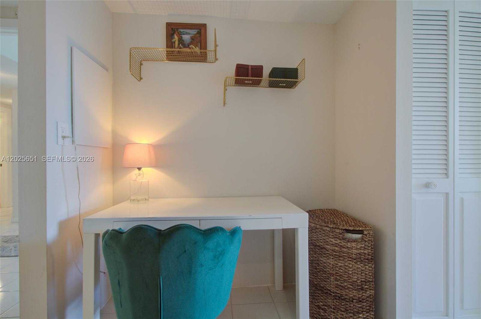 181 Crandon Blvd #405, Key Biscayne FL 33149