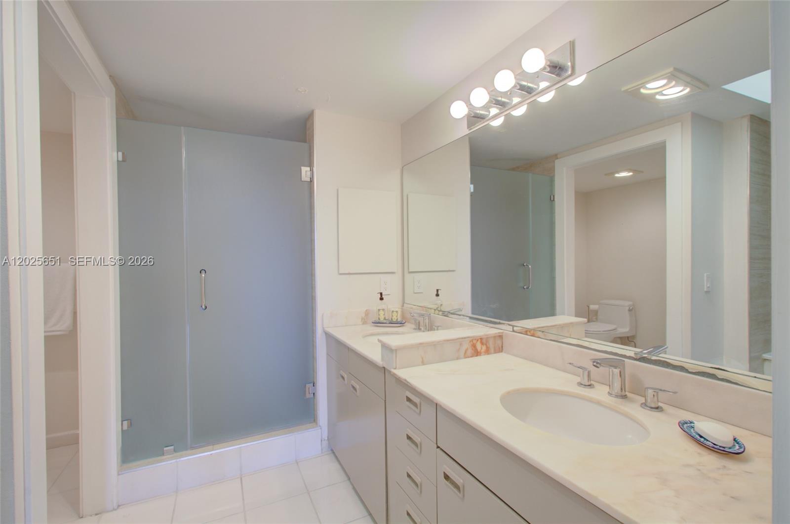 181 Crandon Blvd #405, Key Biscayne FL 33149