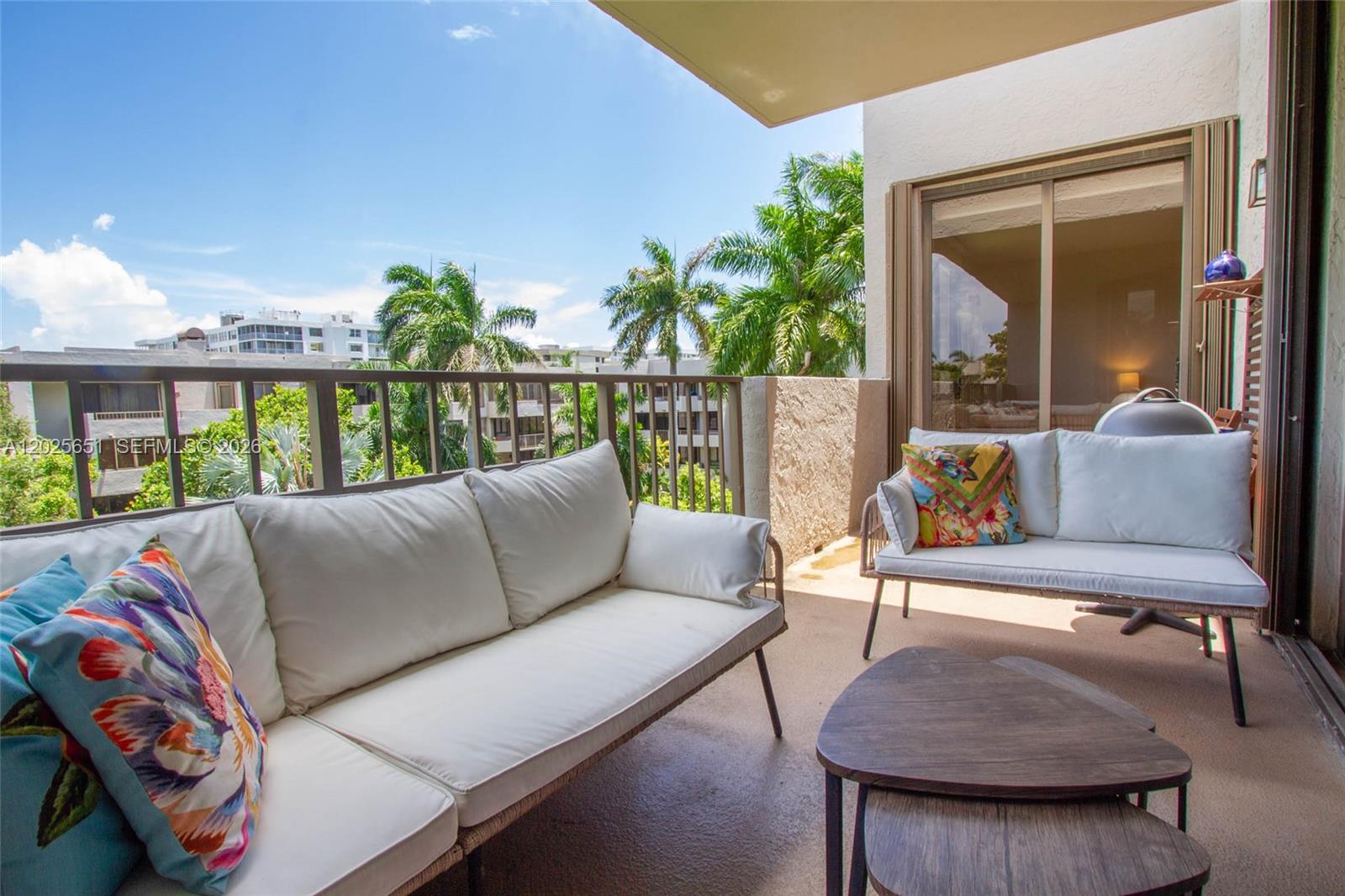 181 Crandon Blvd #405, Key Biscayne FL 33149