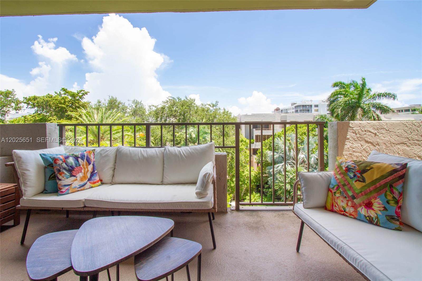 181 Crandon Blvd #405, Key Biscayne FL 33149
