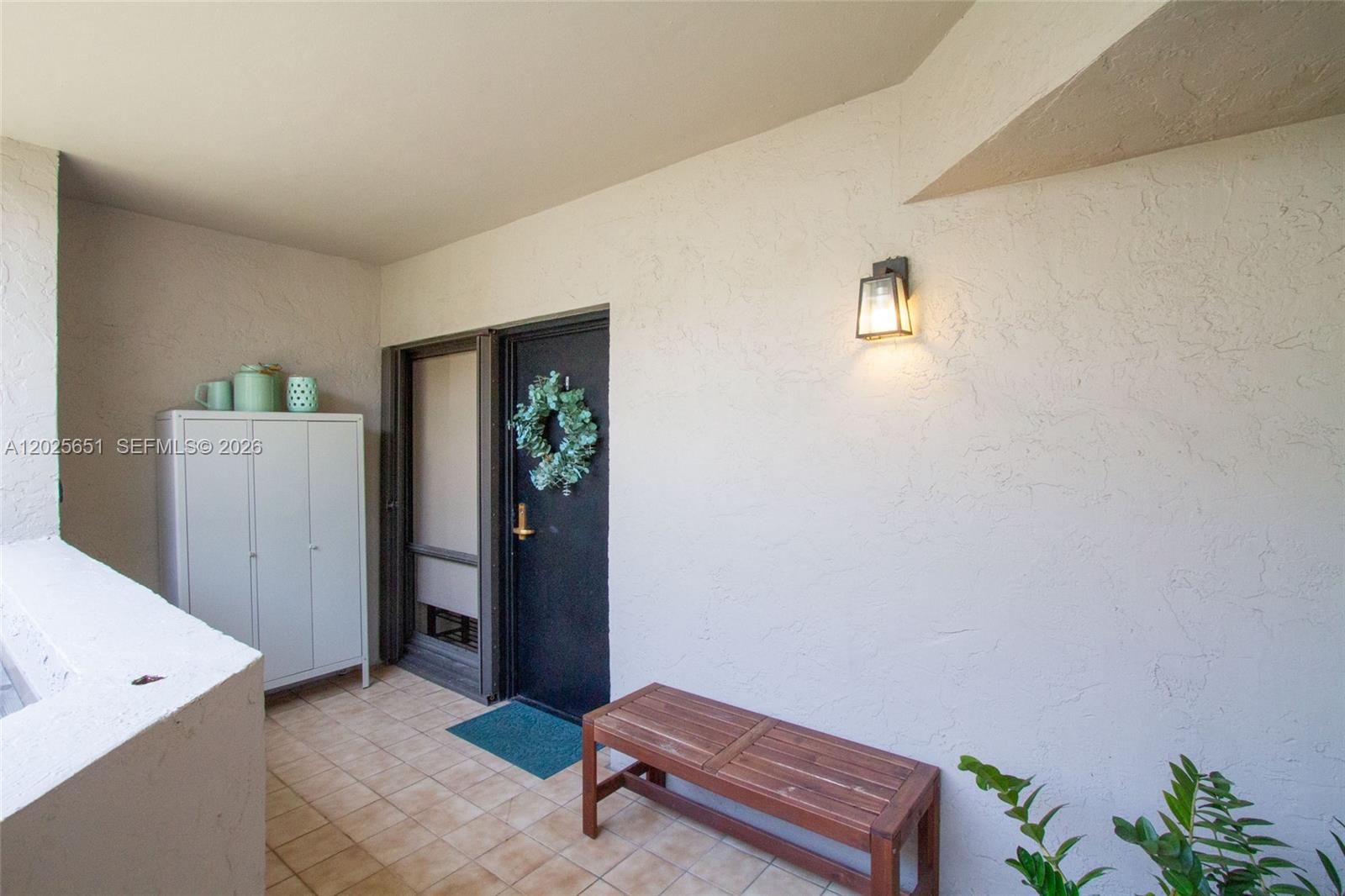 181 Crandon Blvd #405, Key Biscayne FL 33149