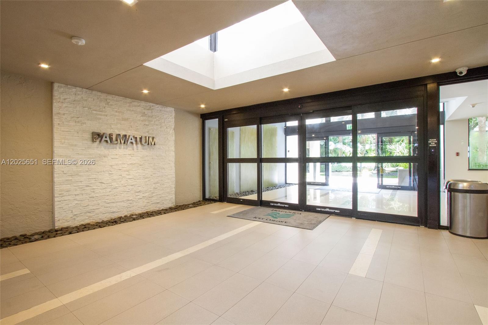 181 Crandon Blvd #405, Key Biscayne FL 33149
