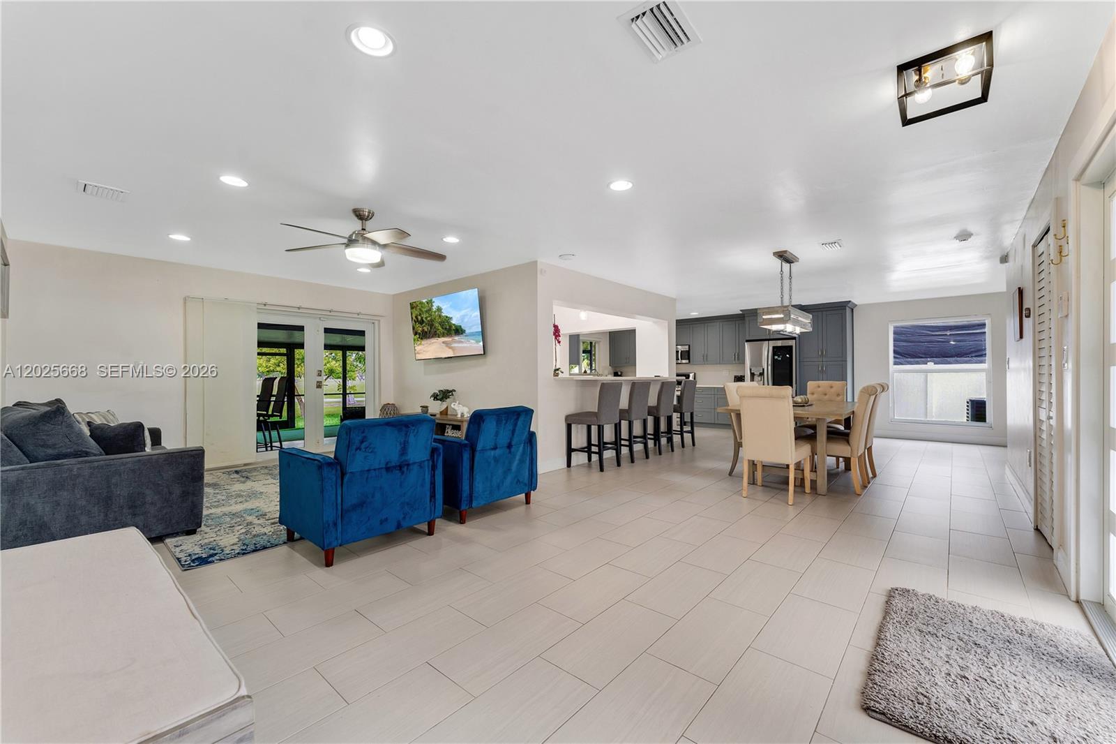9501 E Palmetto Club Ln E #9501, Palmetto Bay FL 33157