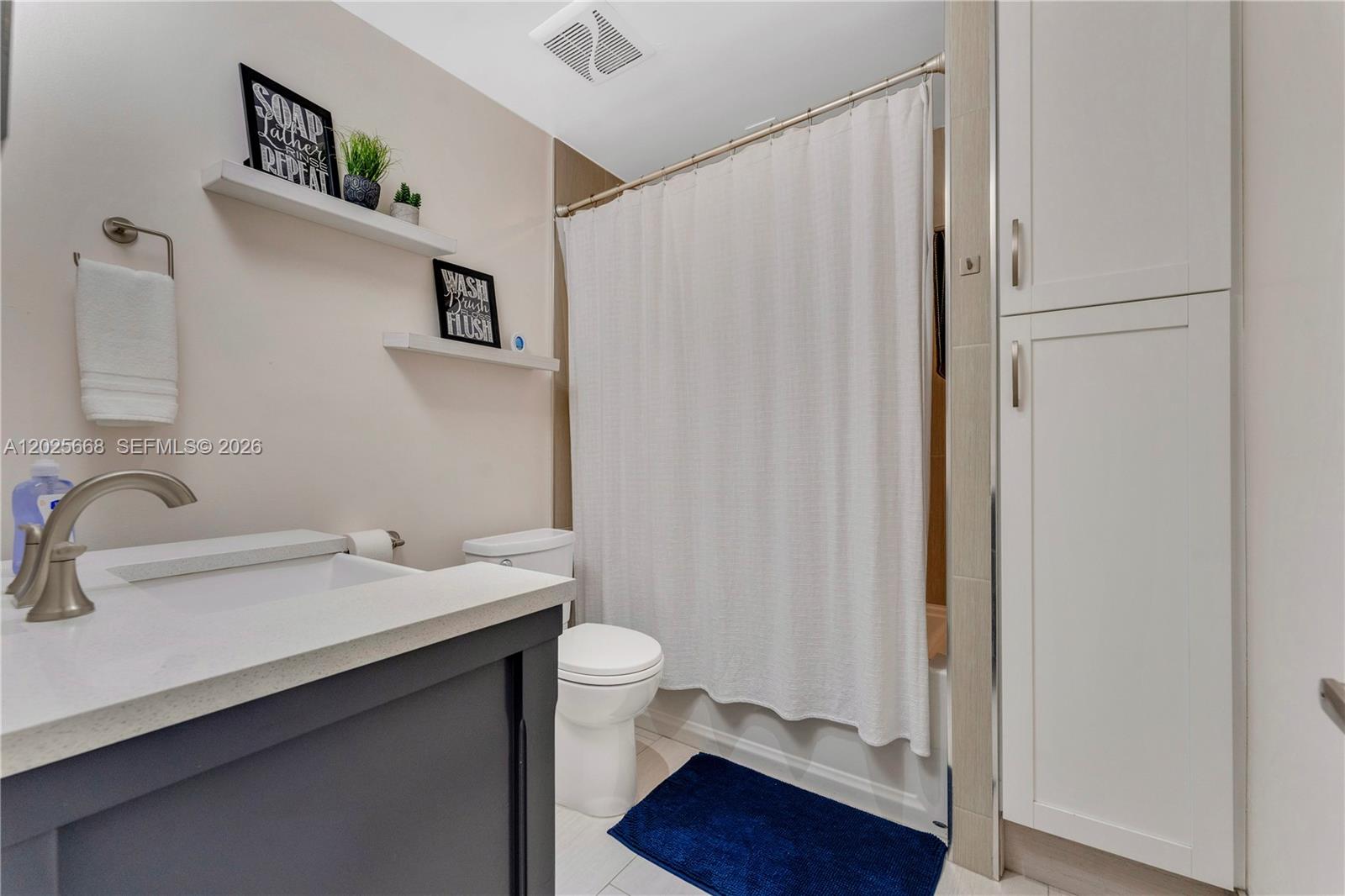 9501 E Palmetto Club Ln E #9501, Palmetto Bay FL 33157
