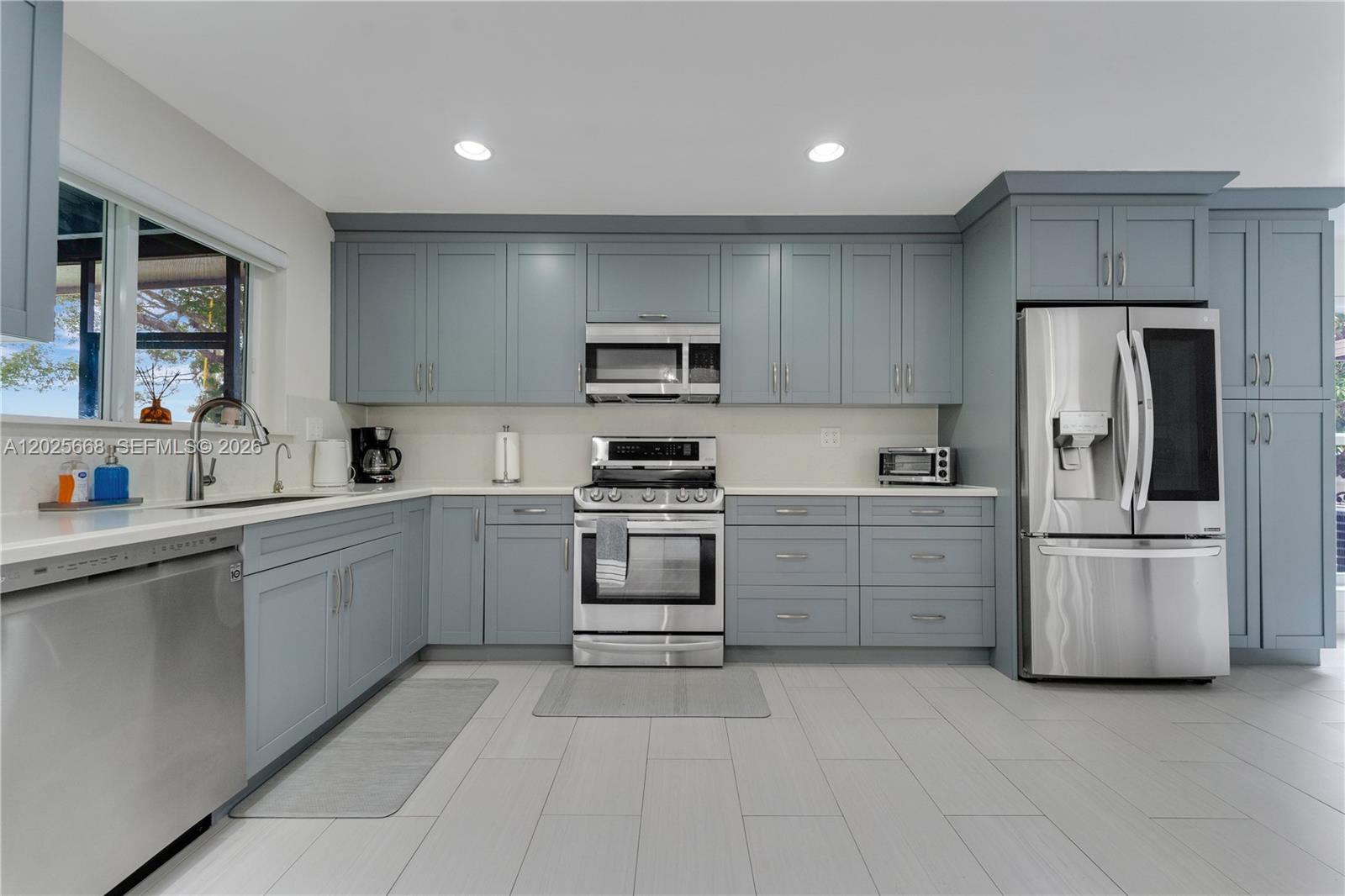 9501 E Palmetto Club Ln E #9501, Palmetto Bay FL 33157