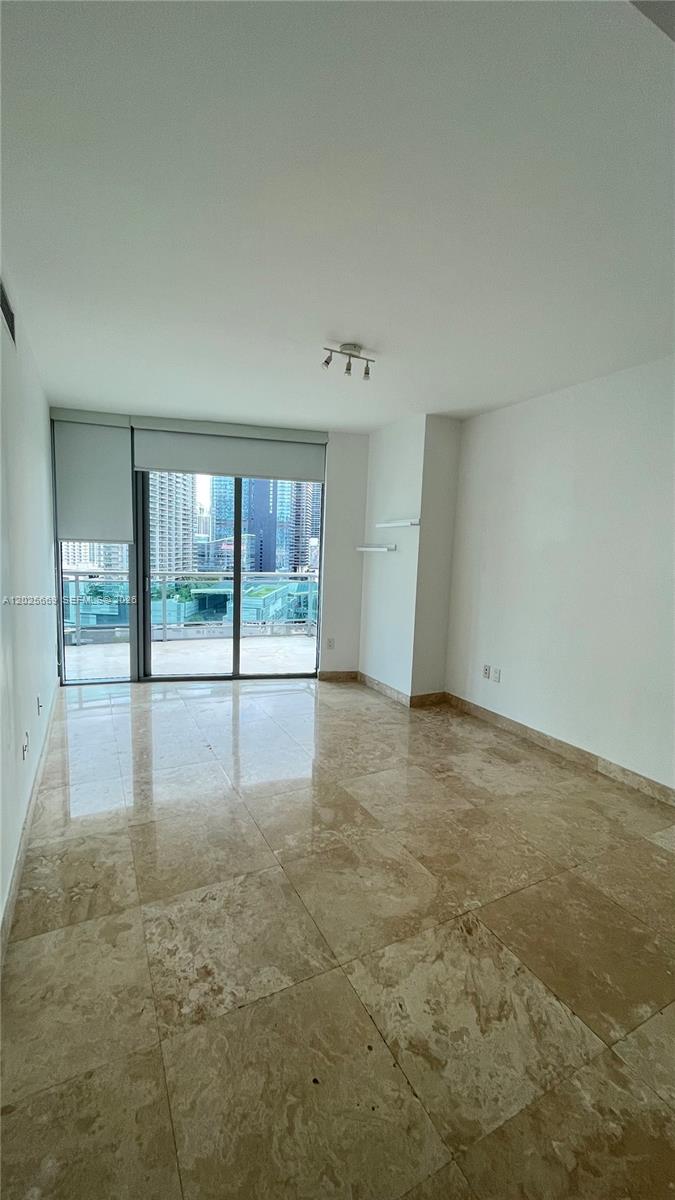 350 S Miami Ave #2302, Miami FL 33130