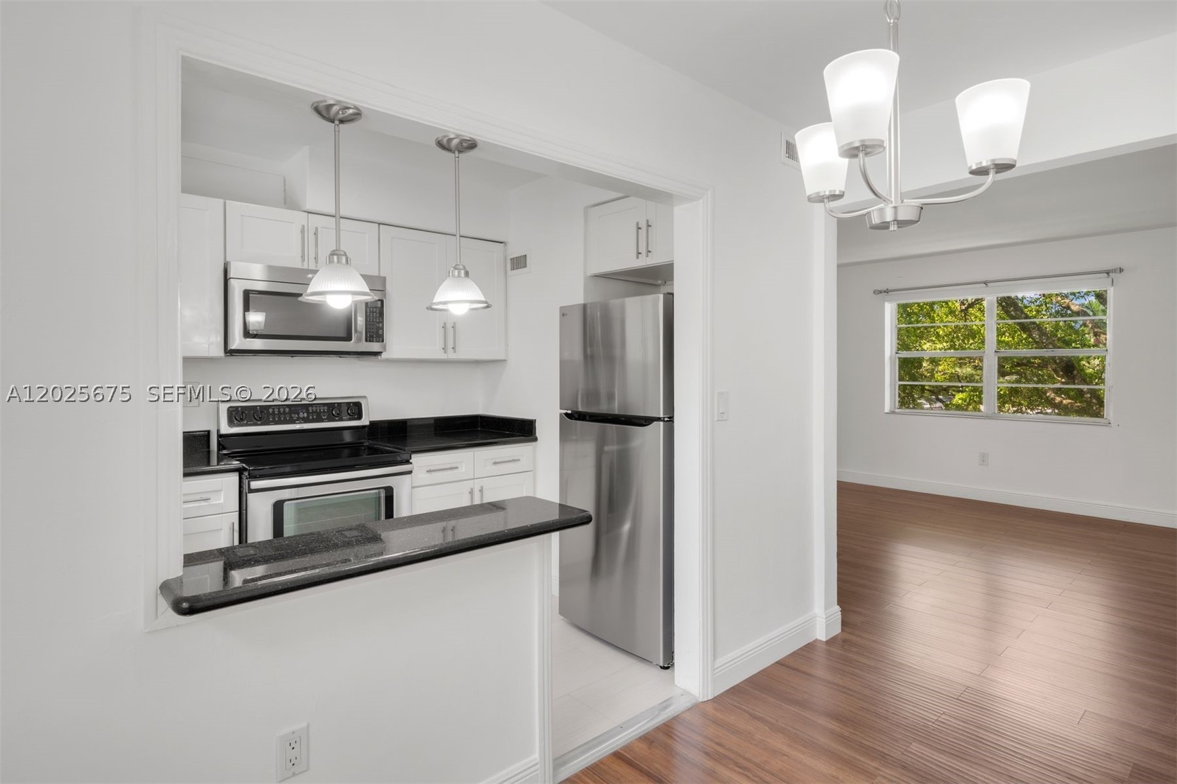 5605 SW 80th St #10D, Miami FL 33143