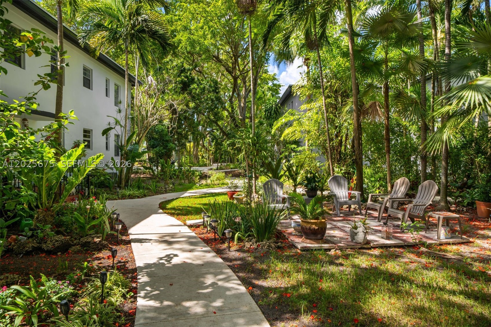 5605 SW 80th St #10D, Miami FL 33143