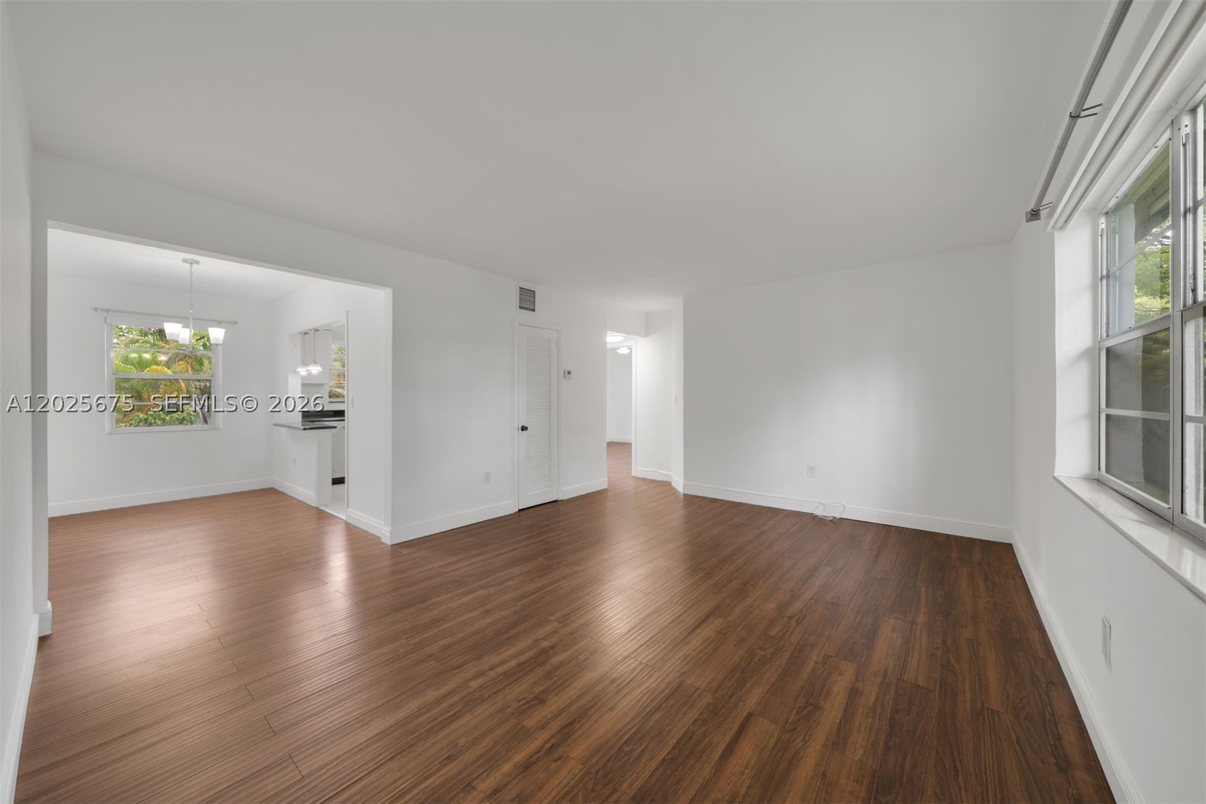 5605 SW 80th St #10D, Miami FL 33143
