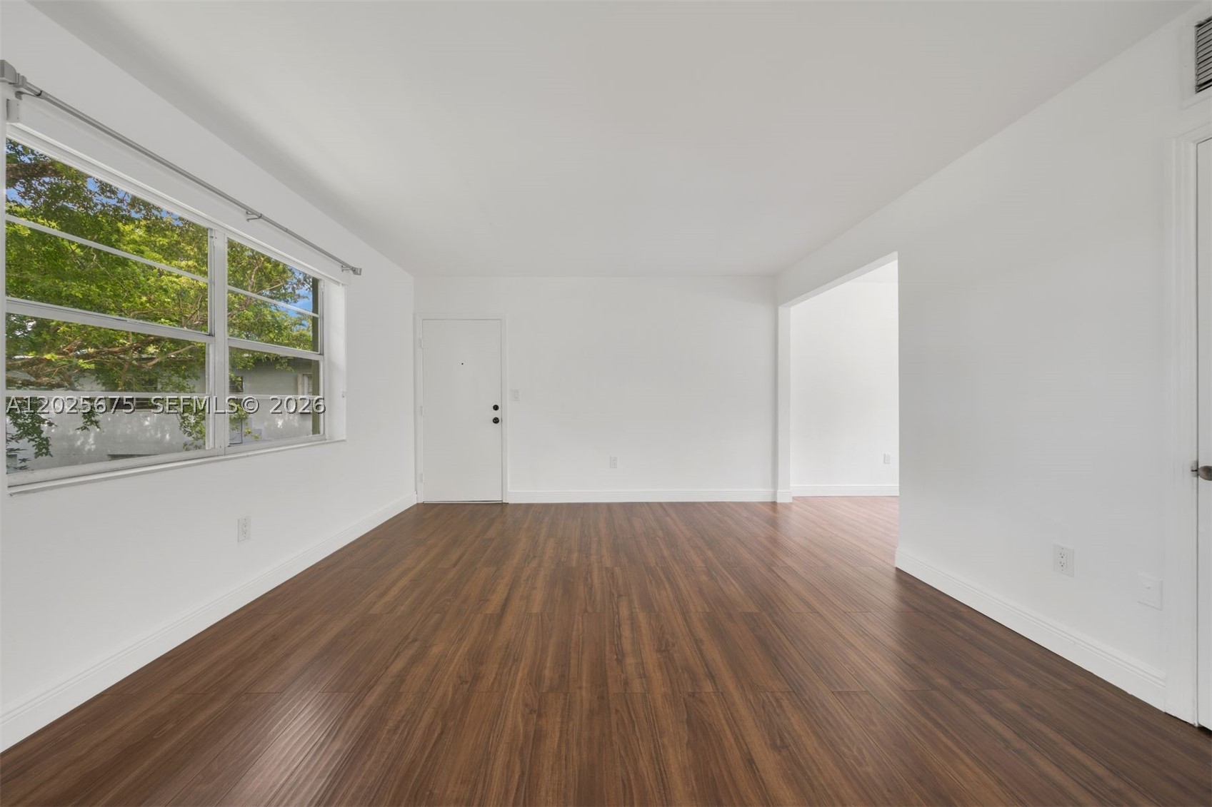 5605 SW 80th St #10D, Miami FL 33143