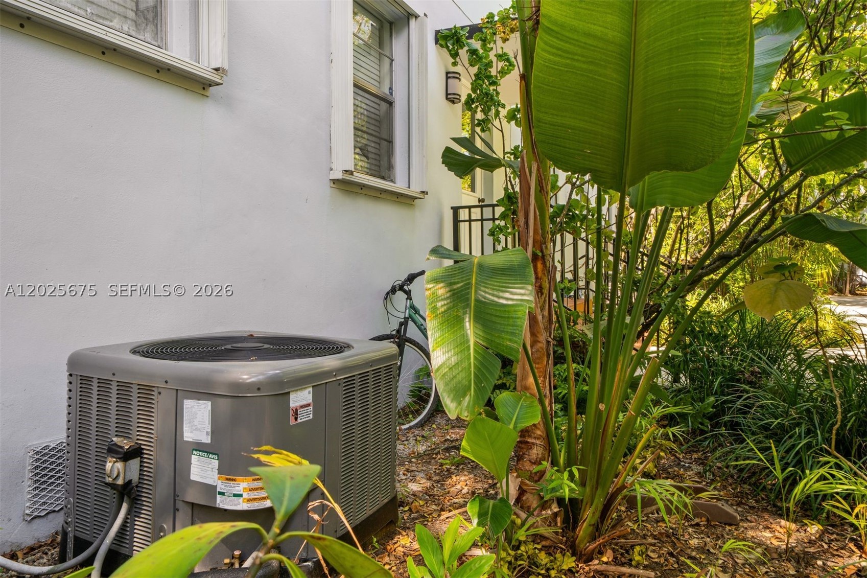 5605 SW 80th St #10D, Miami FL 33143