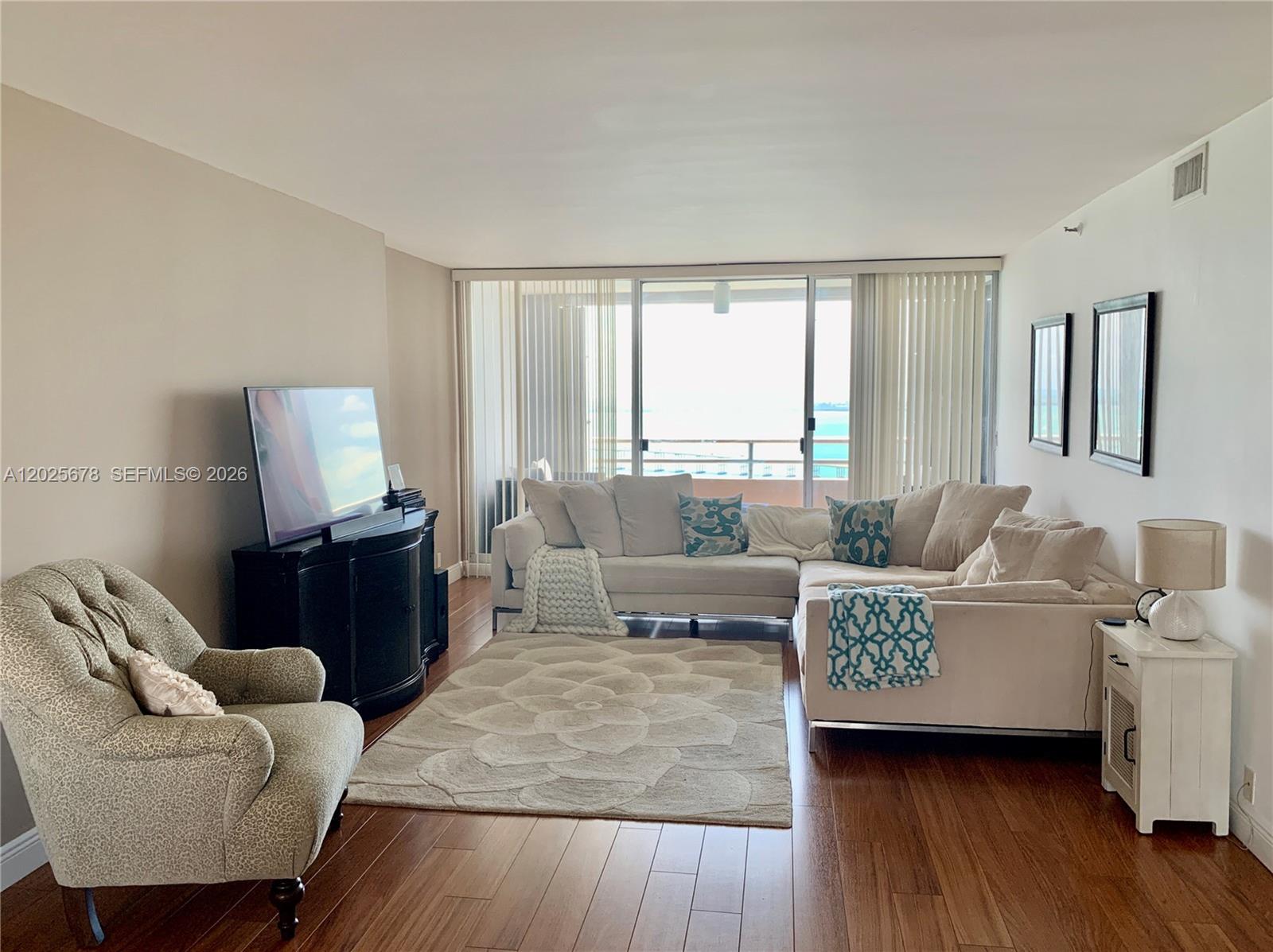 1541 Brickell Ave #B3804, Miami FL 33129