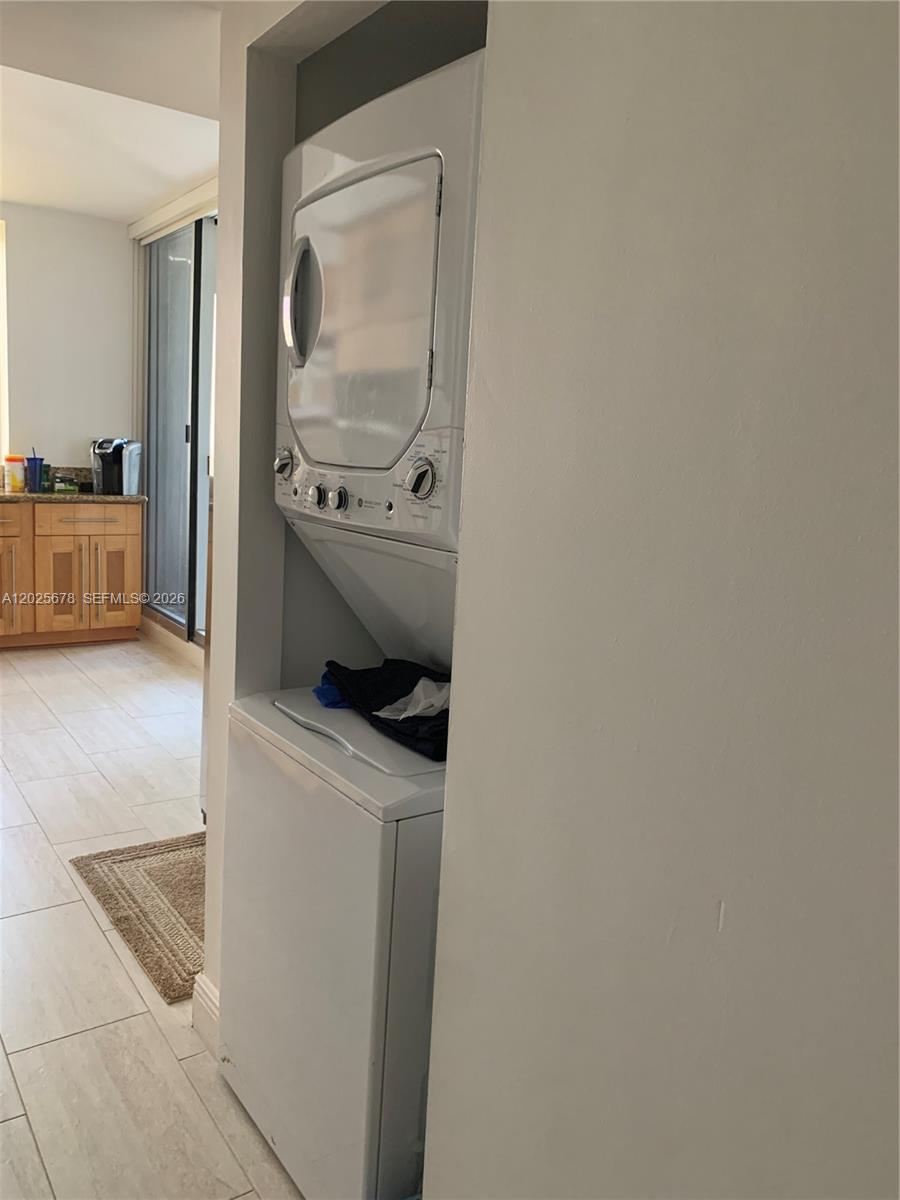 1541 Brickell Ave #B3804, Miami FL 33129