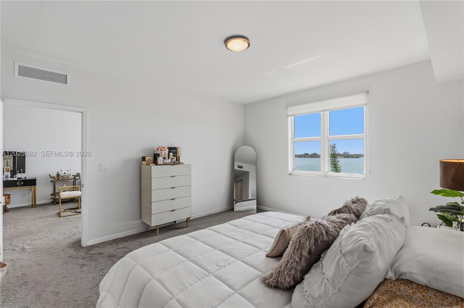 7910 Harbor Island Dr #704, North Bay Village FL 33141
