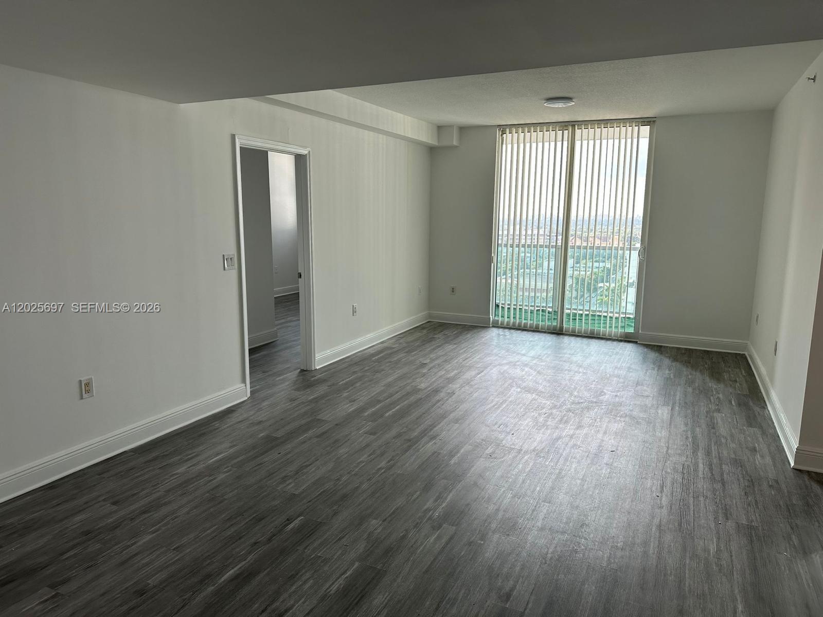 1250 S Miami Ave #1303, Miami FL 33130