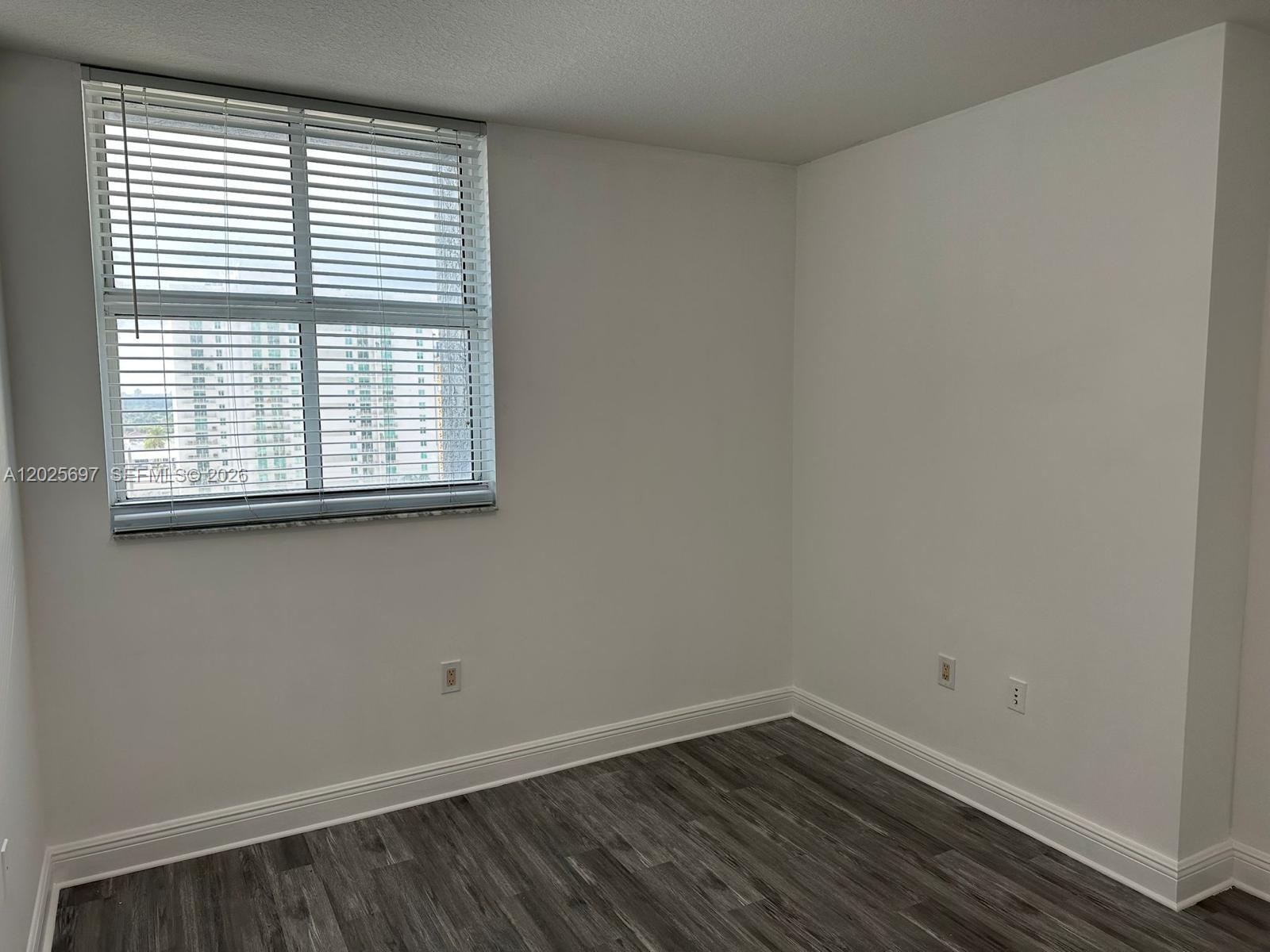 1250 S Miami Ave #1303, Miami FL 33130