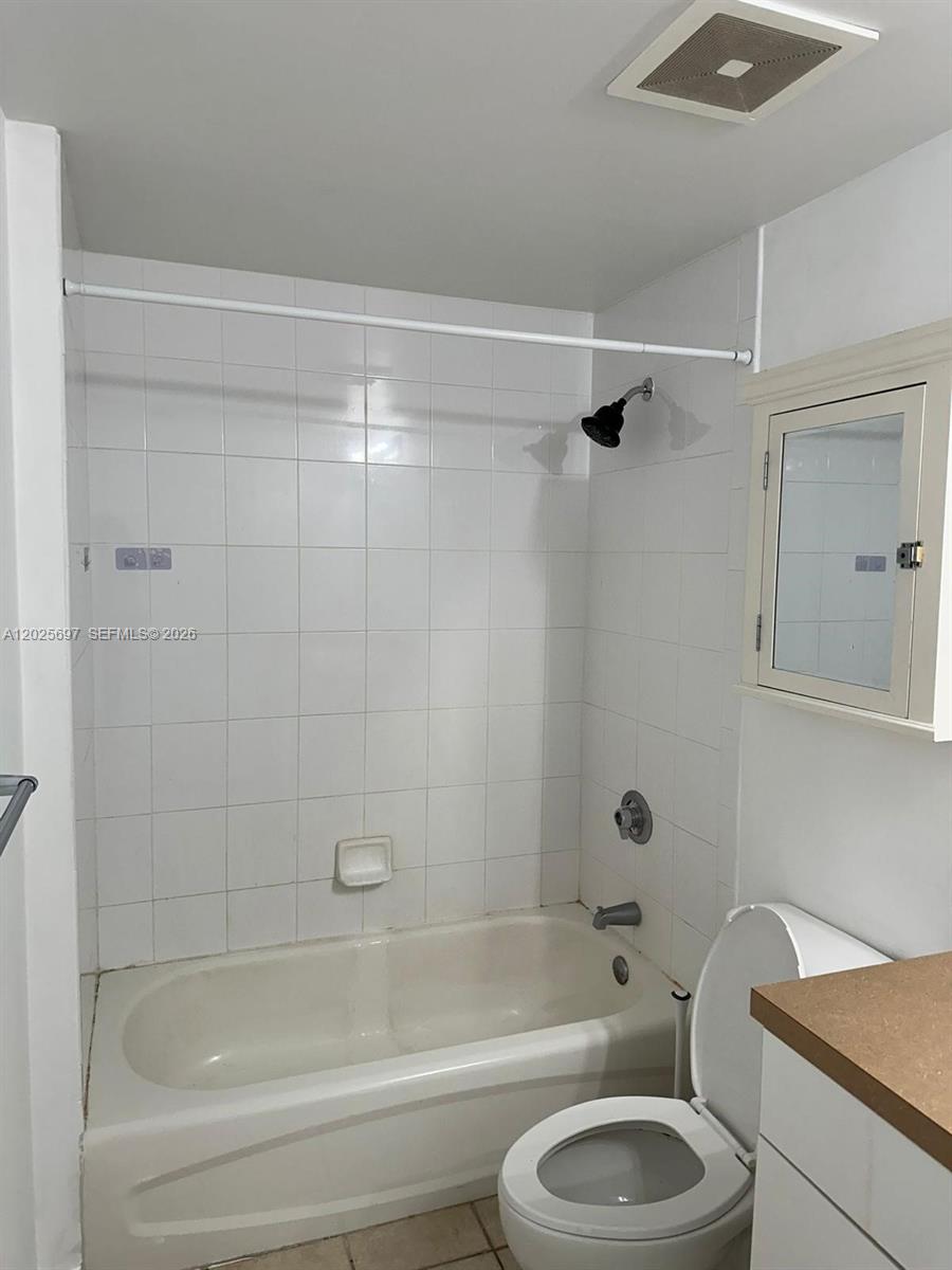 1250 S Miami Ave #1303, Miami FL 33130