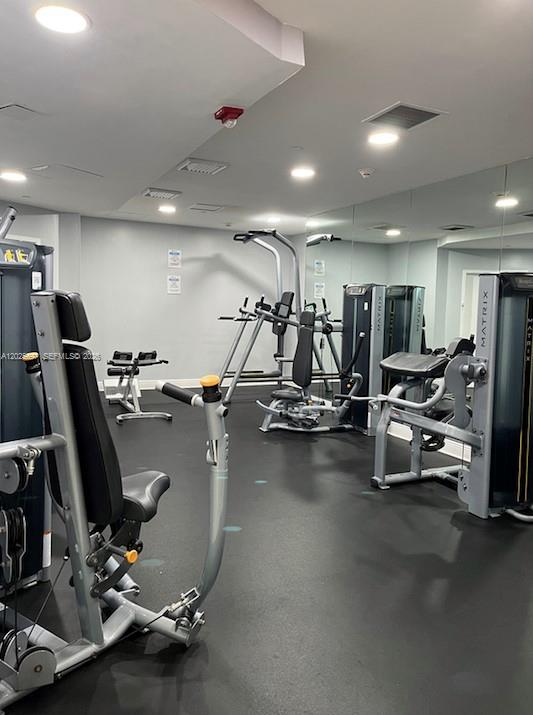1250 S Miami Ave #1303, Miami FL 33130