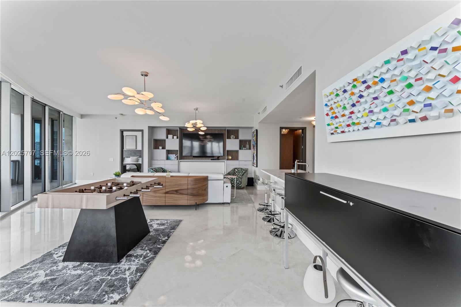 5959 Collins Ave #1201, Miami Beach FL 33140