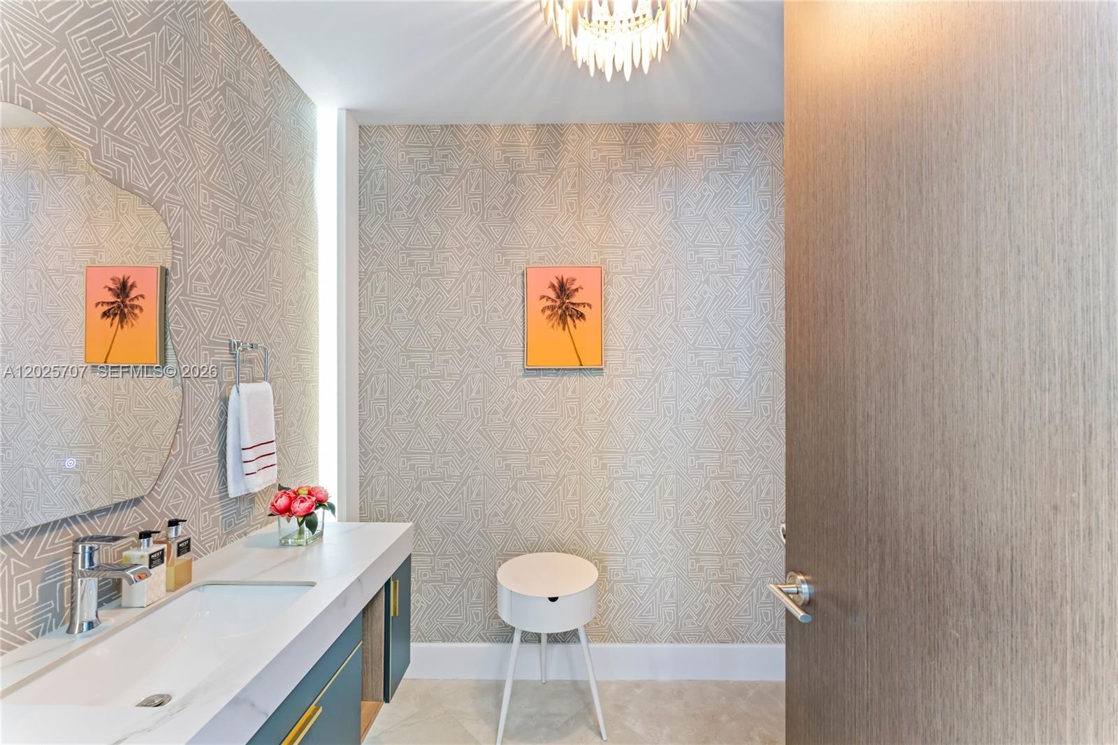 5959 Collins Ave #1201, Miami Beach FL 33140