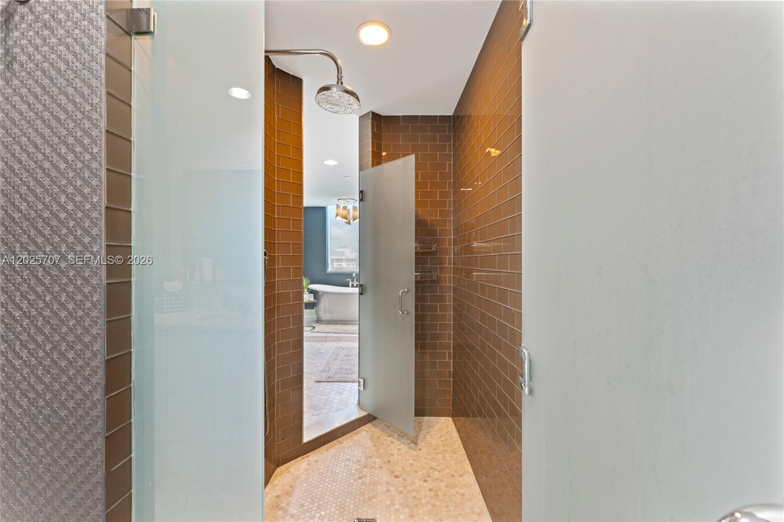 5959 Collins Ave #1201, Miami Beach FL 33140