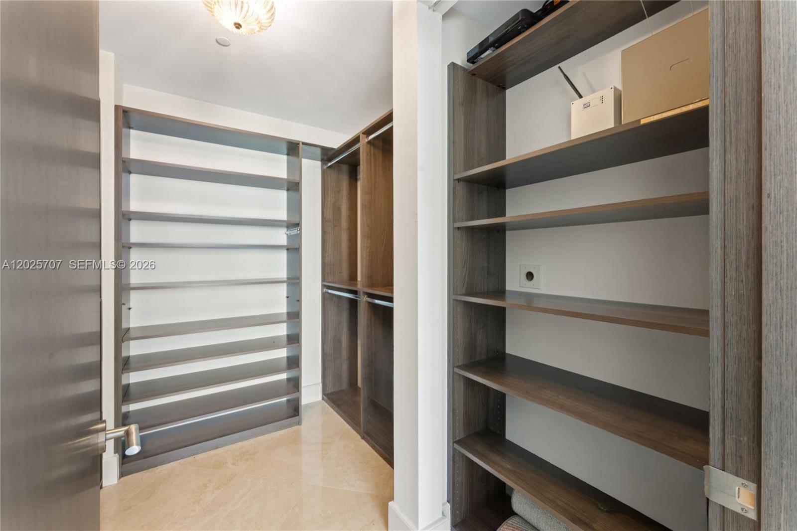 5959 Collins Ave #1201, Miami Beach FL 33140