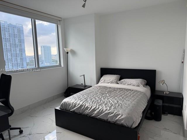 92 SW 3rd St #2109, Miami FL 33130