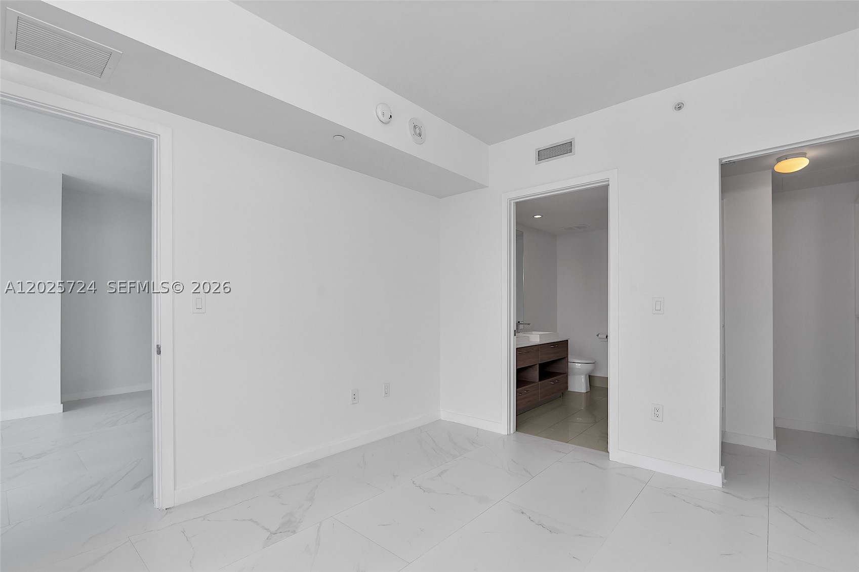 1300 S Miami Ave #3211, Miami FL 33130