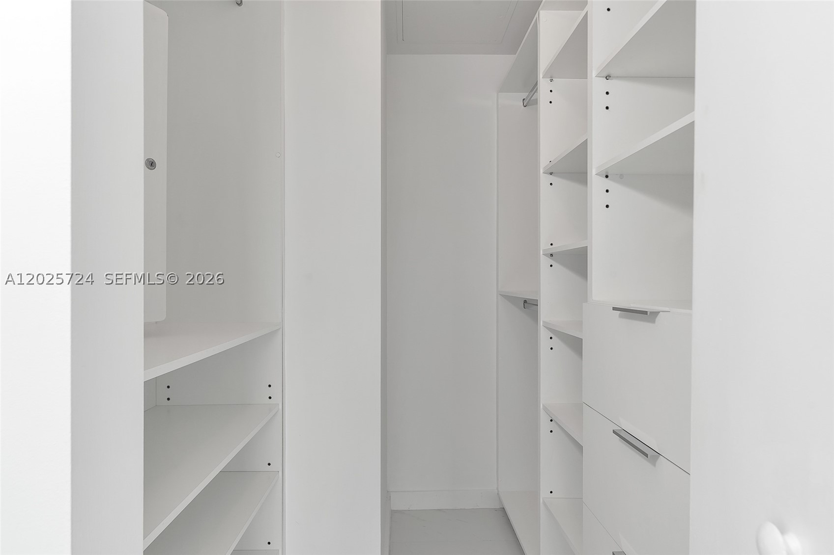 1300 S Miami Ave #3211, Miami FL 33130