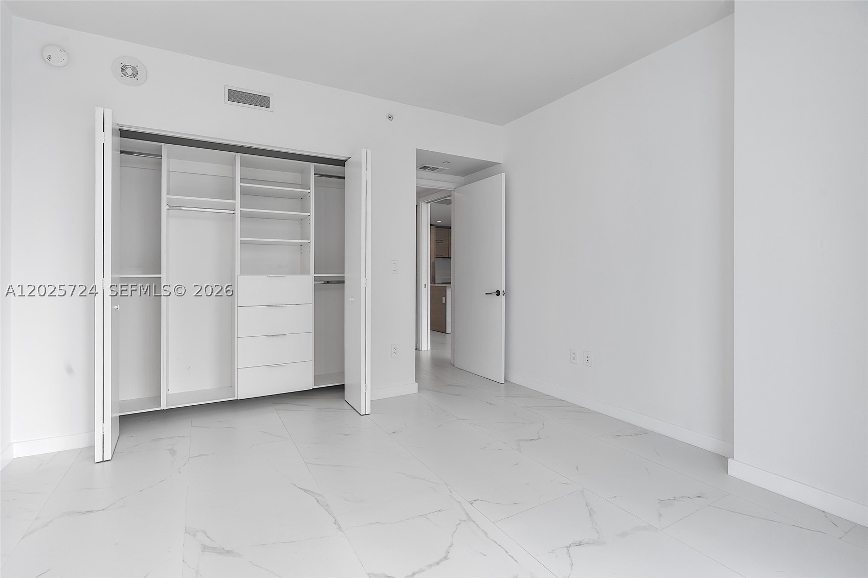 1300 S Miami Ave #3211, Miami FL 33130