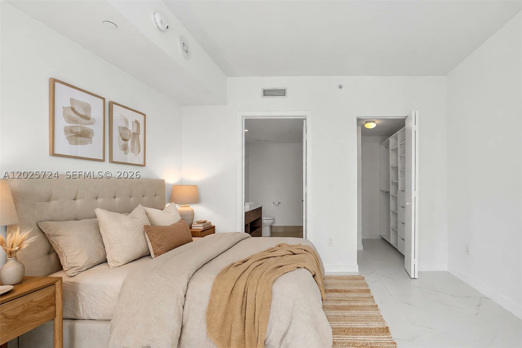 1300 S Miami Ave #3211, Miami FL 33130