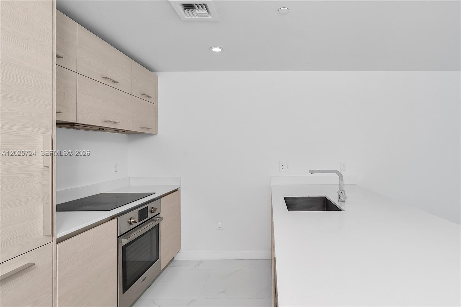 1300 S Miami Ave #3211, Miami FL 33130