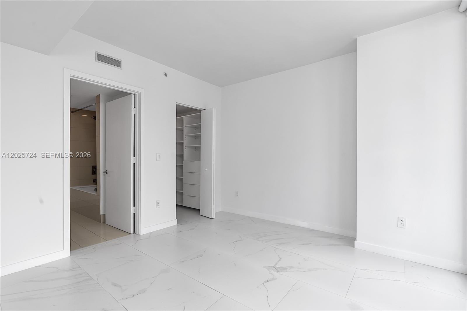 1300 S Miami Ave #3211, Miami FL 33130