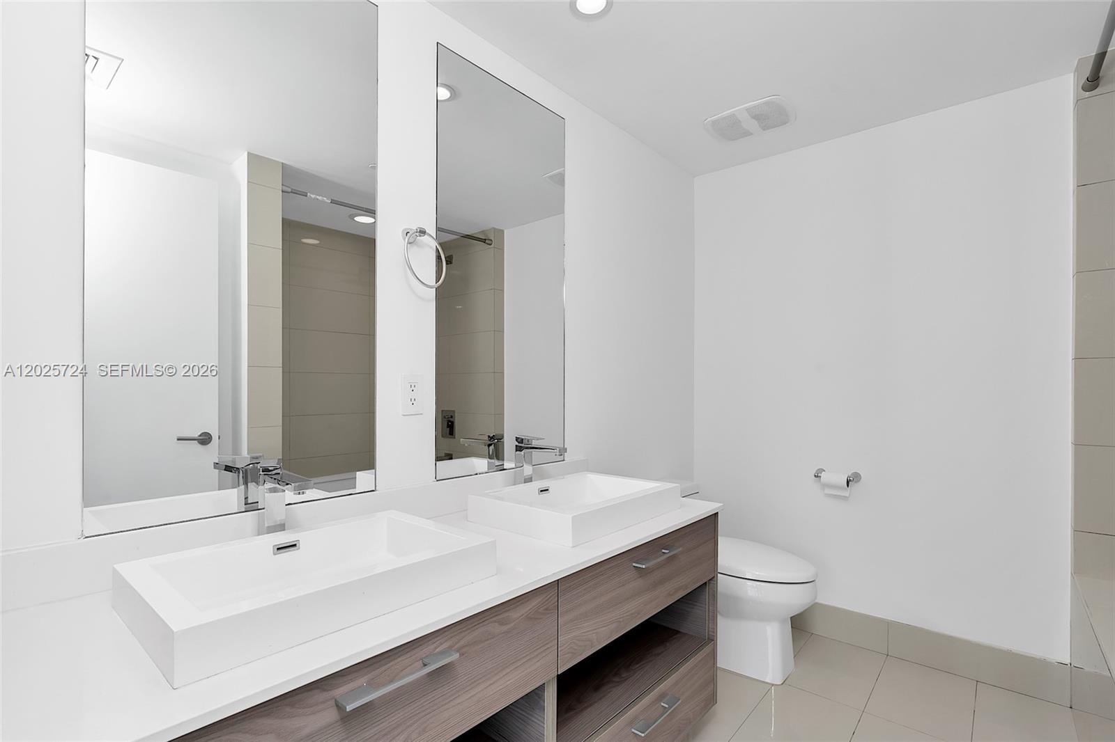 1300 S Miami Ave #3211, Miami FL 33130