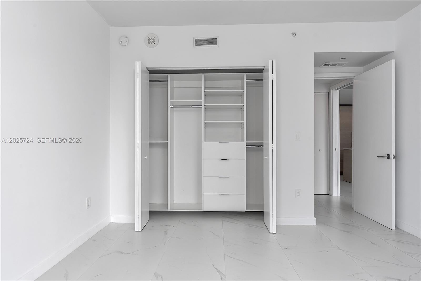 1300 S Miami Ave #3211, Miami FL 33130