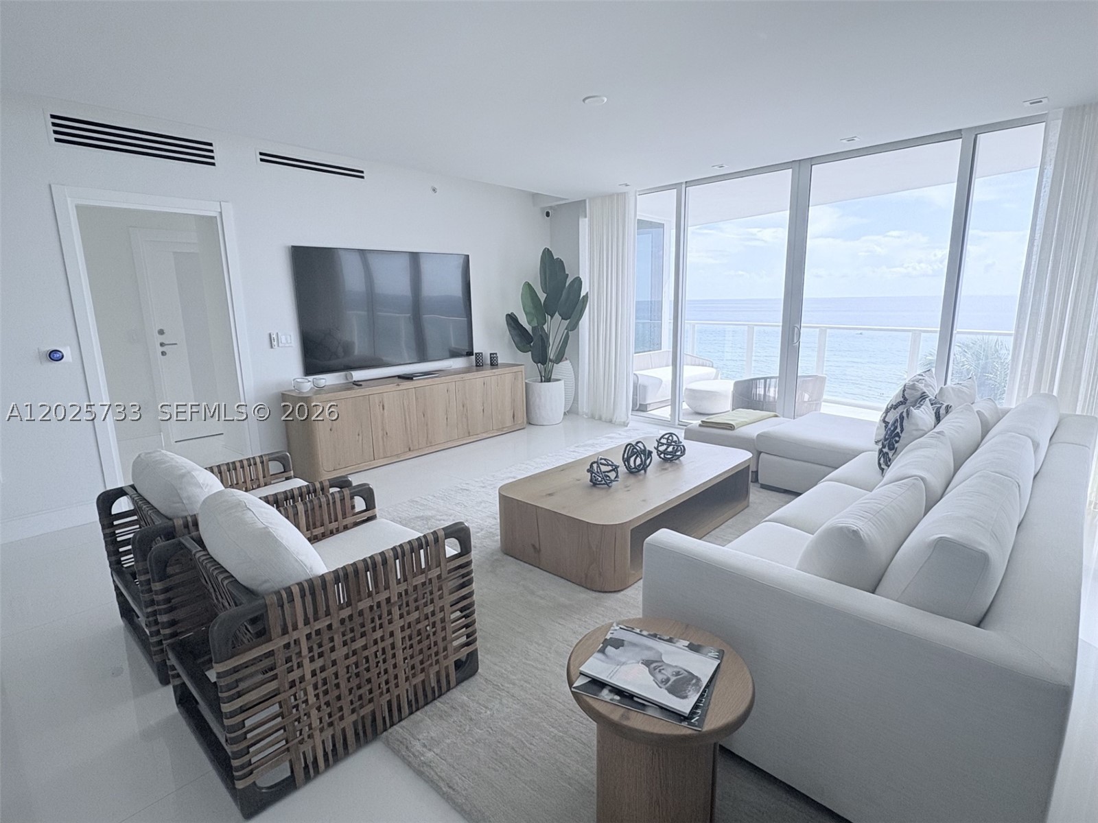 3951 S Ocean Dr #501, Hollywood FL 33019
